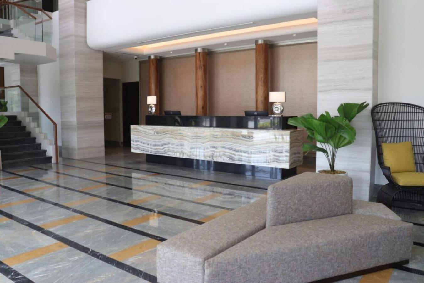 The Aurora Subic Hotel Managed By Hii Olongapo Extérieur photo